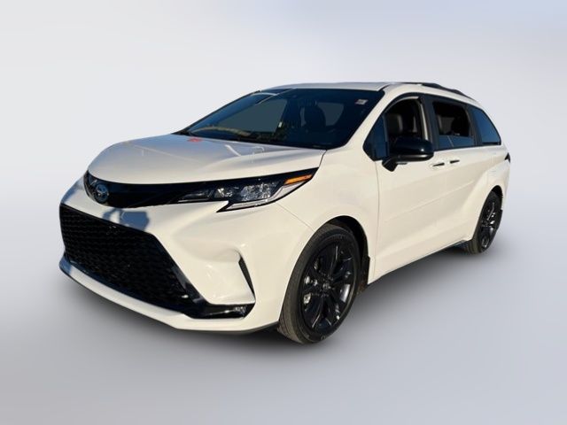 2025 Toyota Sienna XSE