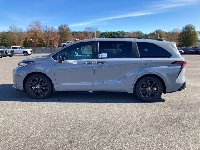 2025 Toyota Sienna XSE