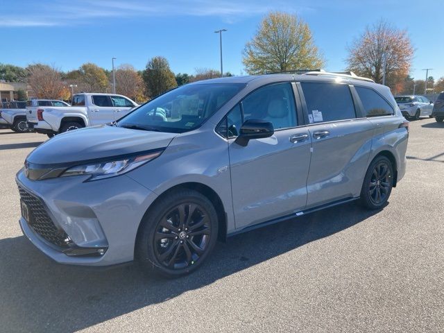 2025 Toyota Sienna XSE