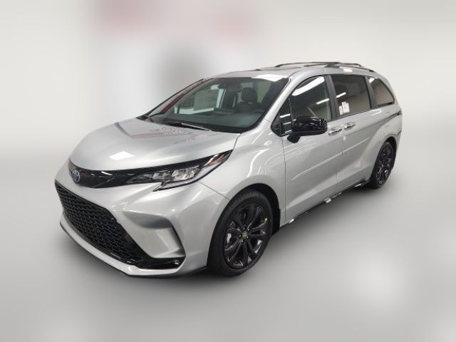 2025 Toyota Sienna XSE