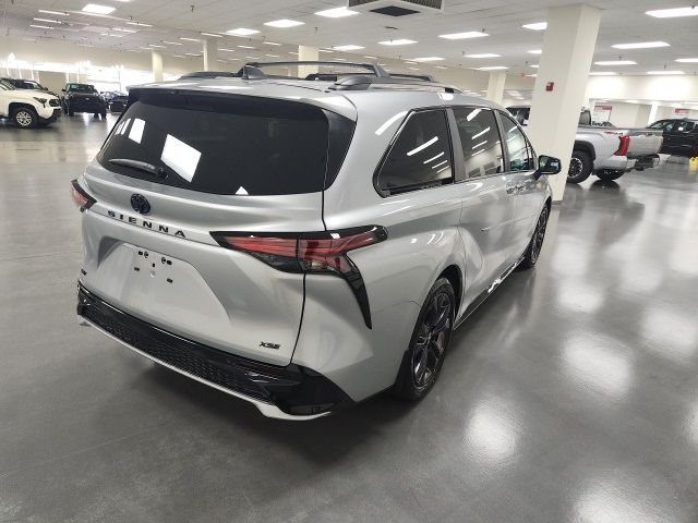 2025 Toyota Sienna XSE