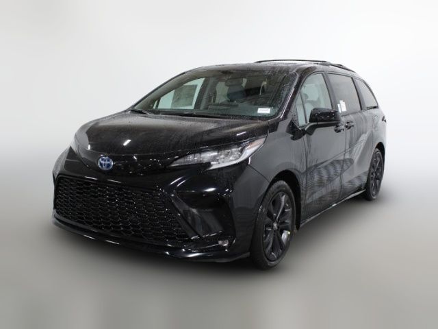 2025 Toyota Sienna XSE