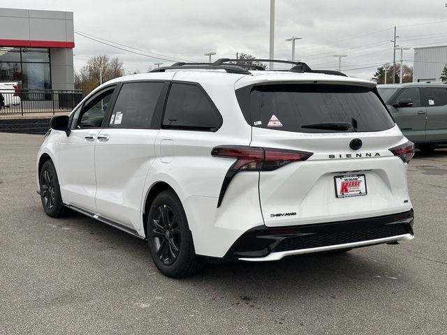 2025 Toyota Sienna XSE