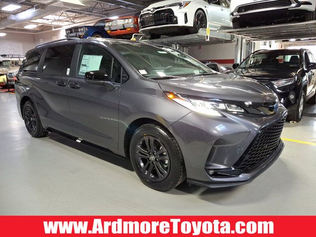 2025 Toyota Sienna XSE