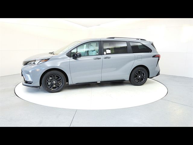 2025 Toyota Sienna XSE