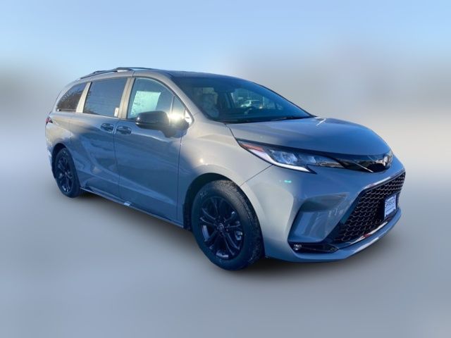 2025 Toyota Sienna XSE