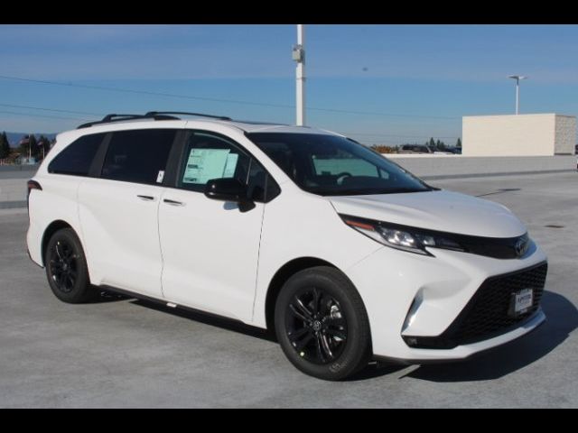 2025 Toyota Sienna XSE