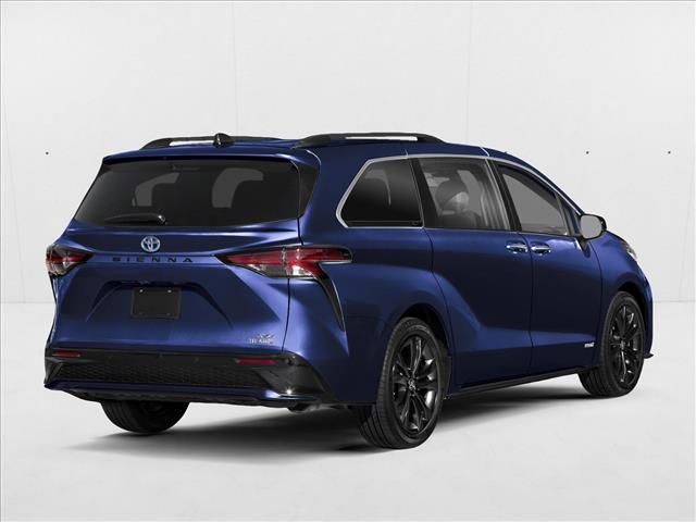 2025 Toyota Sienna XSE