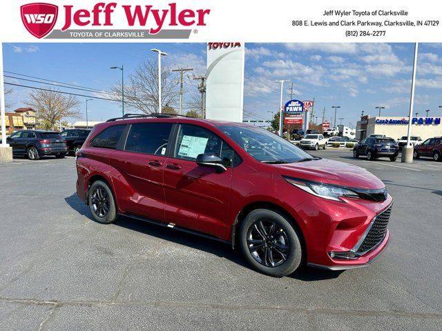 2025 Toyota Sienna XSE