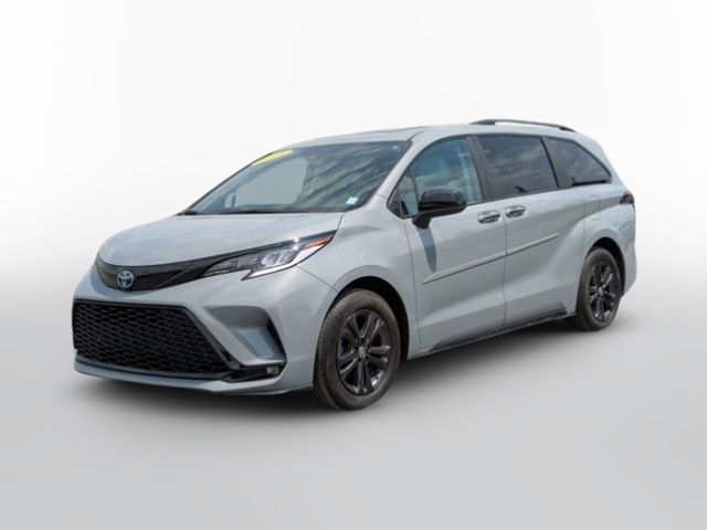 2025 Toyota Sienna XSE