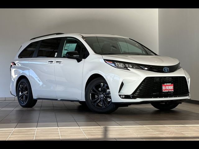 2025 Toyota Sienna XSE