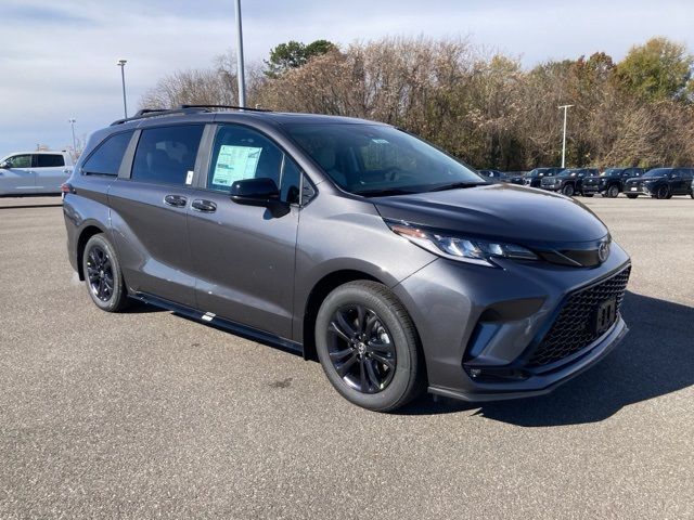 2025 Toyota Sienna XSE