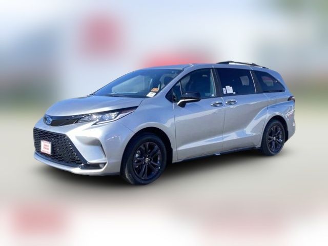 2025 Toyota Sienna XSE