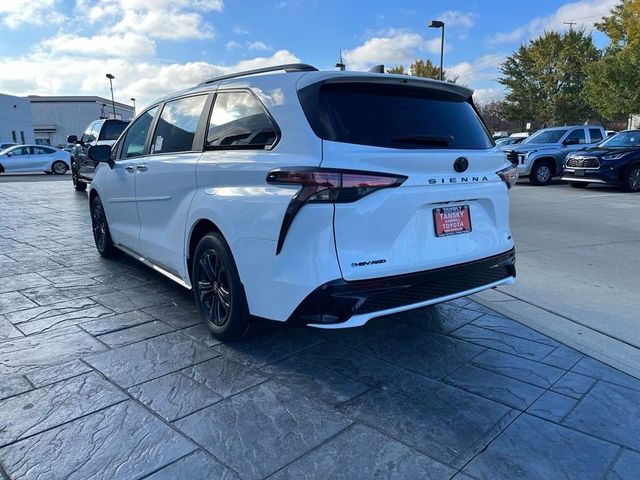 2025 Toyota Sienna XSE