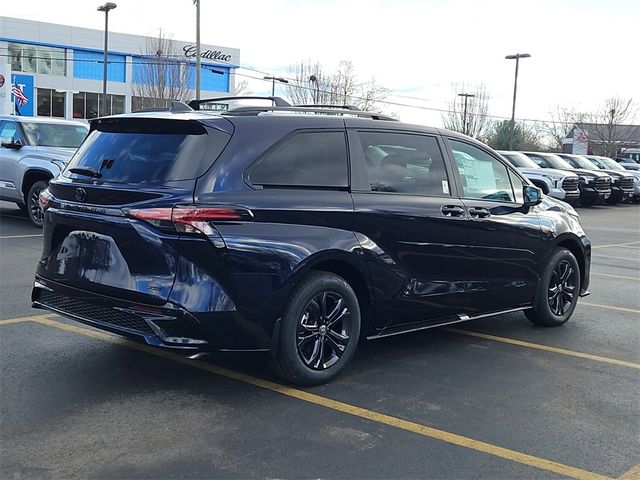 2025 Toyota Sienna XSE