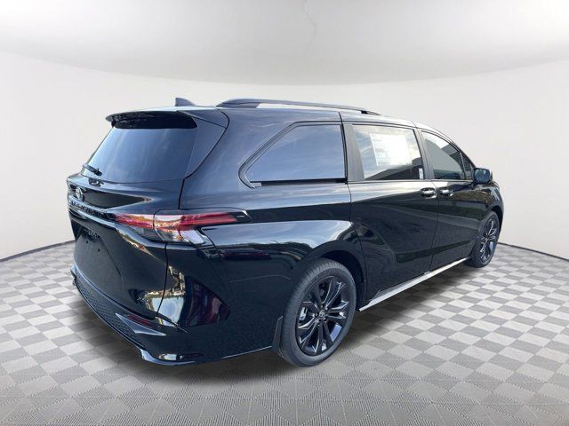 2025 Toyota Sienna XSE