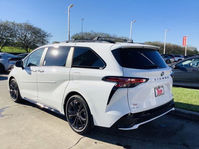 2025 Toyota Sienna XSE