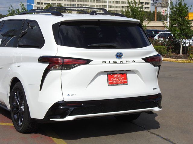 2025 Toyota Sienna XSE