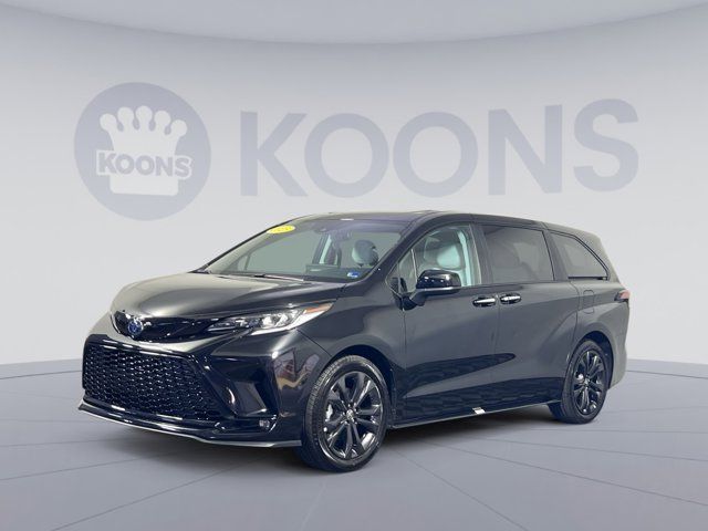 2025 Toyota Sienna XSE