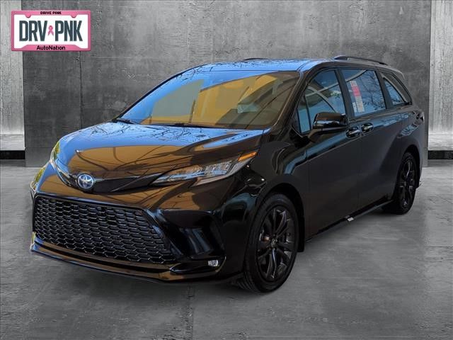 2025 Toyota Sienna XSE