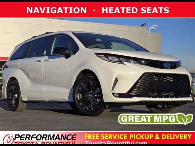 2025 Toyota Sienna XSE