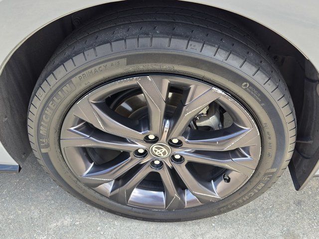 2025 Toyota Sienna XSE