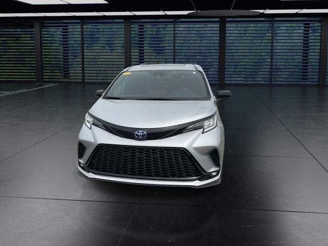 2025 Toyota Sienna XSE