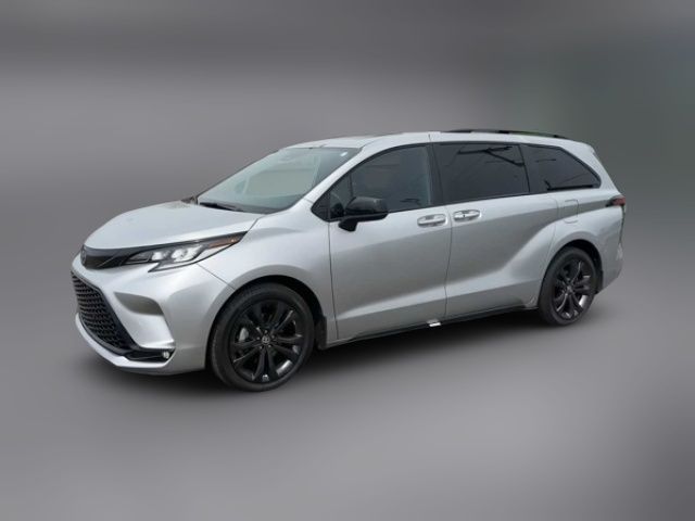 2025 Toyota Sienna XSE