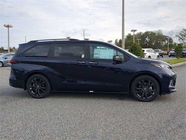 2025 Toyota Sienna XSE