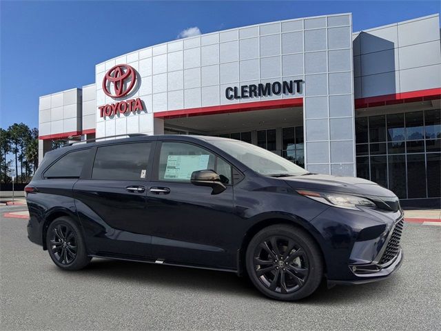 2025 Toyota Sienna XSE