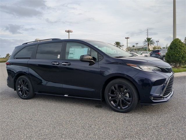 2025 Toyota Sienna XSE