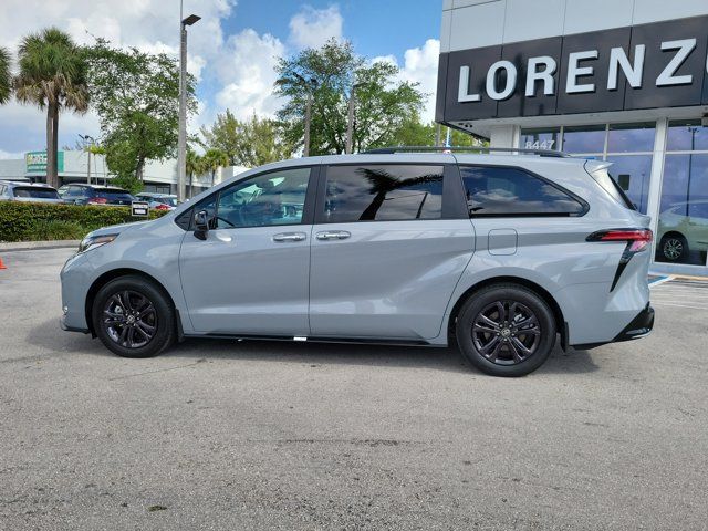 2025 Toyota Sienna XSE