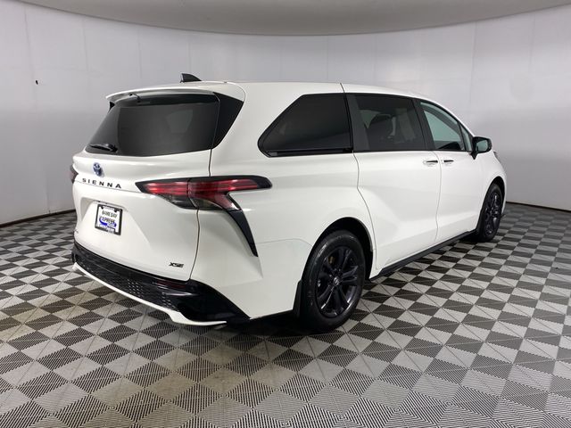 2025 Toyota Sienna XSE