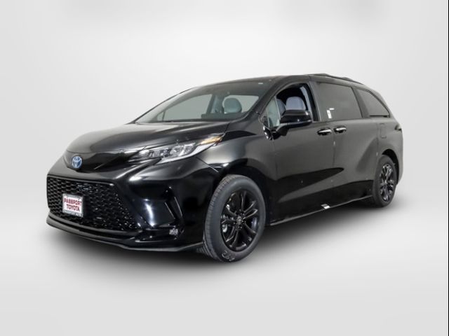 2025 Toyota Sienna XSE