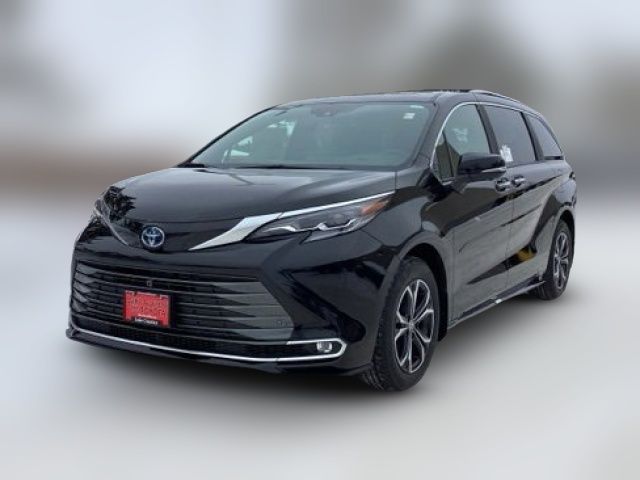 2025 Toyota Sienna Platinum