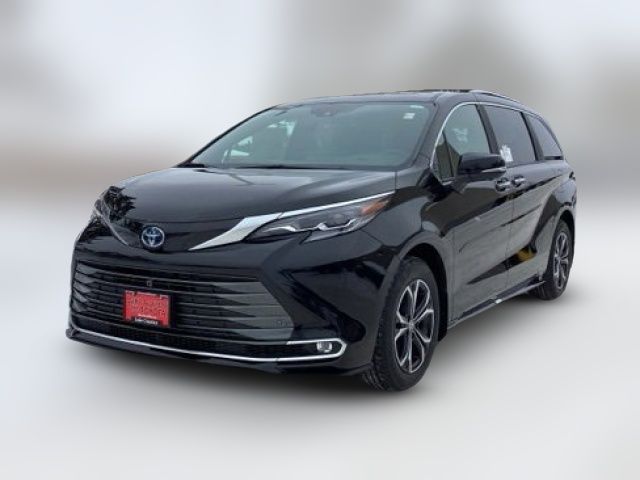 2025 Toyota Sienna Platinum