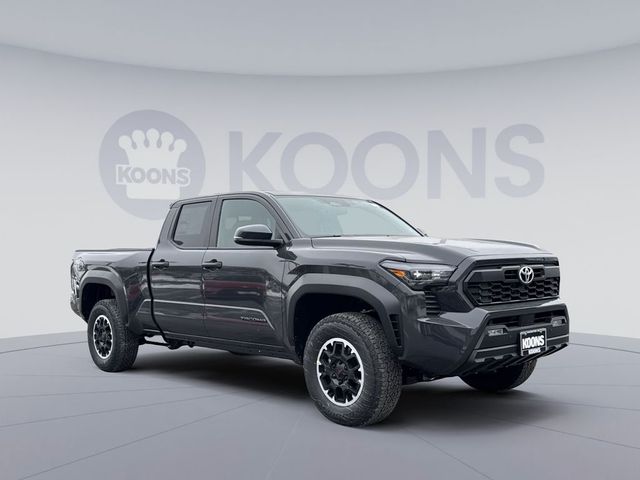 2025 Toyota Tacoma 4WD 