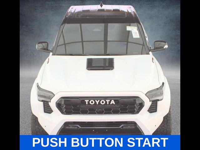 2025 Toyota Tacoma 4WD 