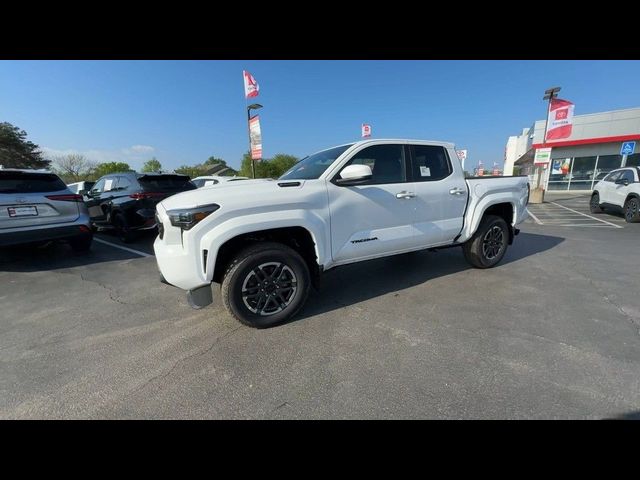 2025 Toyota Tacoma 4WD TRD Sport Hybrid