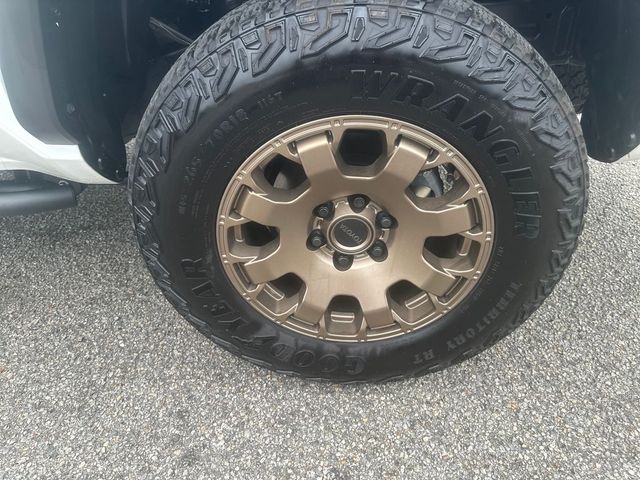 2025 Toyota Tacoma 4WD Trailhunter Hybrid