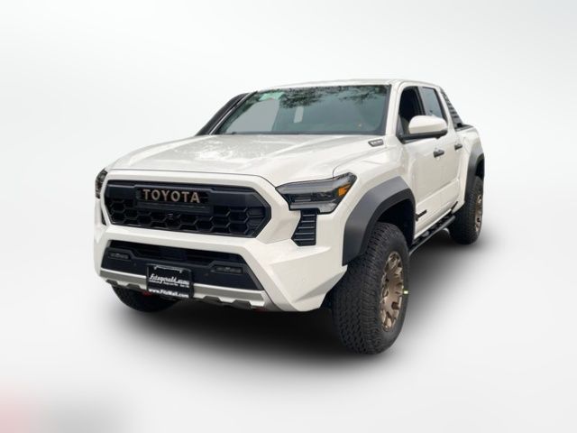 2025 Toyota Tacoma 4WD Trailhunter Hybrid