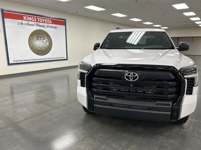 2025 Toyota Tundra SR