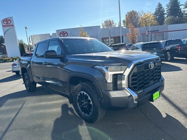 2025 Toyota Tundra SR