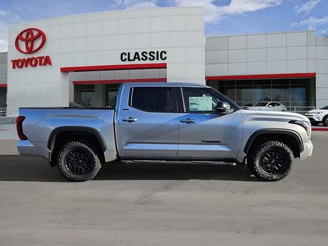 2025 Toyota Tundra SR