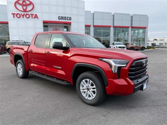 2025 Toyota Tundra SR5