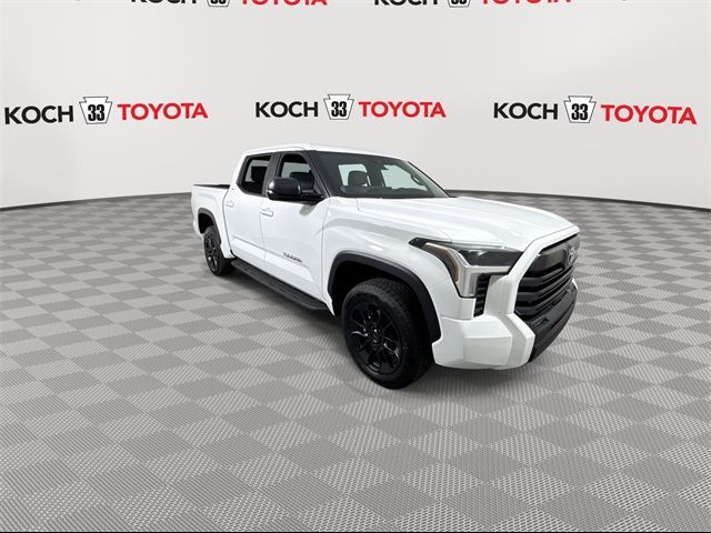 2025 Toyota Tundra SR