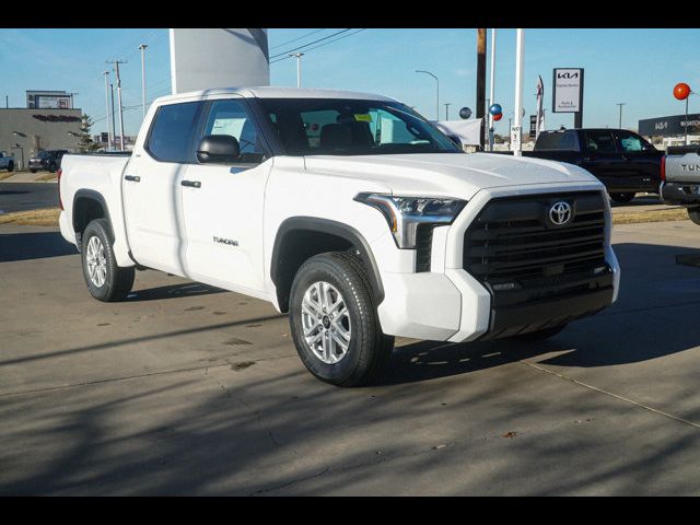 2025 Toyota Tundra SR5