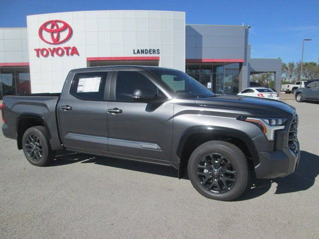 2025 Toyota Tundra Platinum