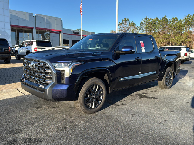 2025 Toyota Tundra 4WD Platinum Hybrid