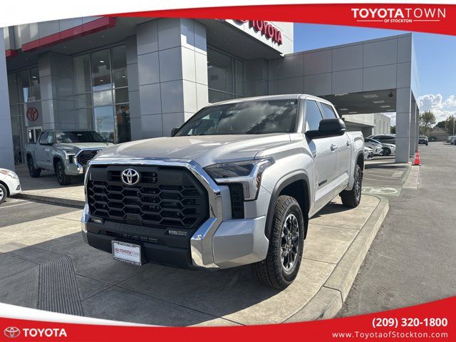 2025 Toyota Tundra SR5